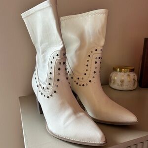 Boutique “cowgirl” Boots